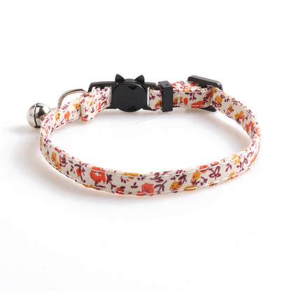 Idyllic cat collar